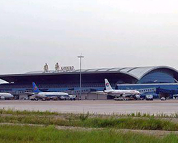 嘉峪关吴圩机场